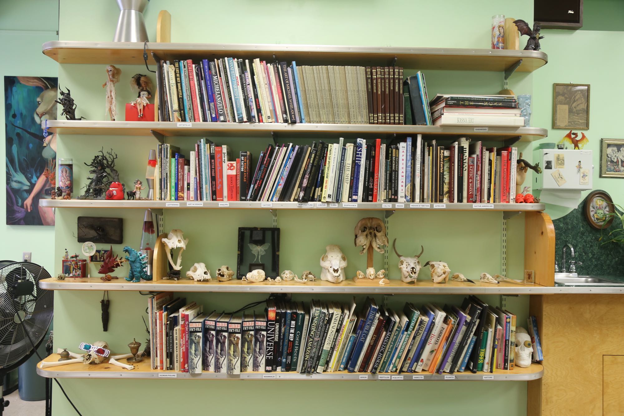 books 2 Medusa Tattoo Studio